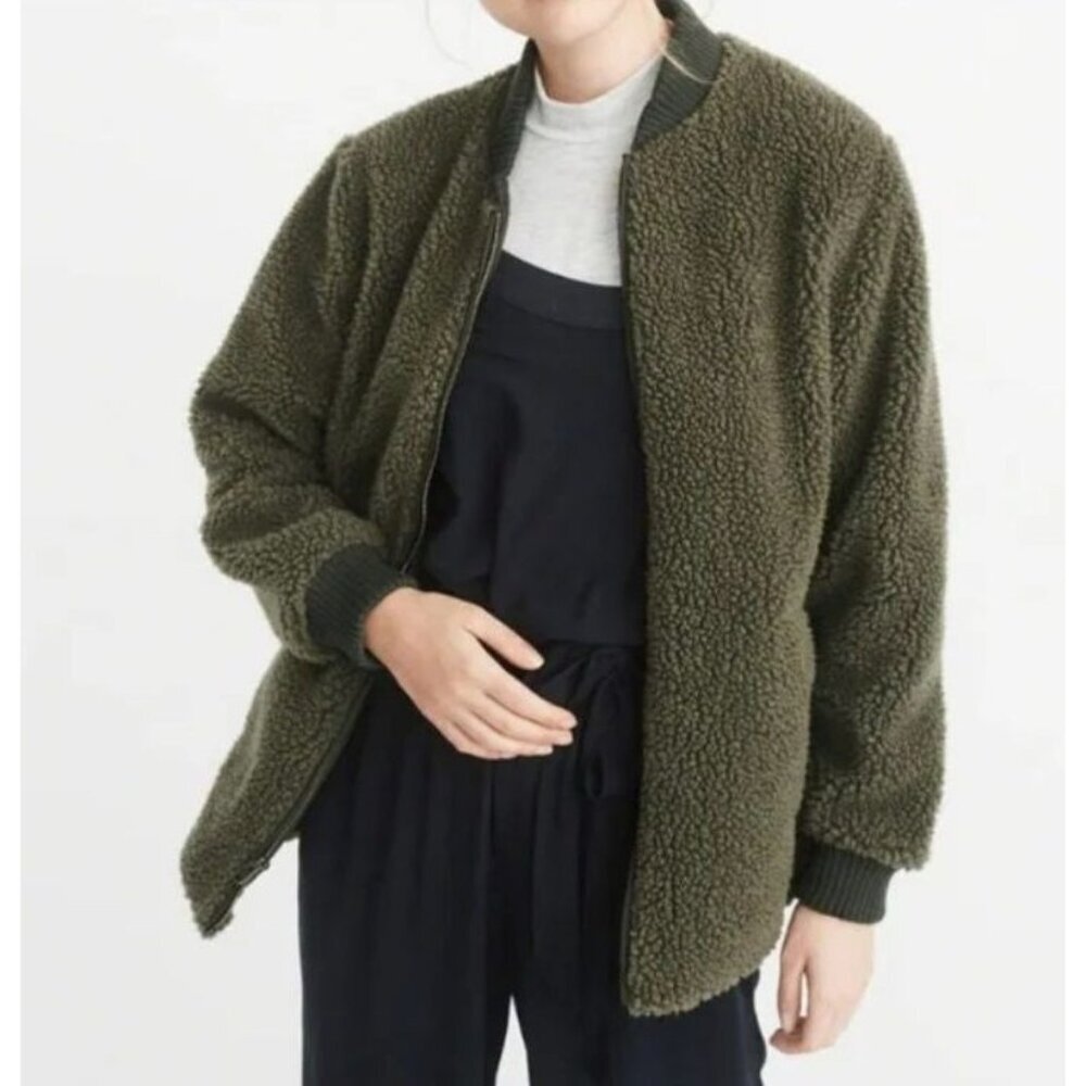 Abercrombie & Fitch Green Oversized Sherpa Bomber Jacket Sz XS